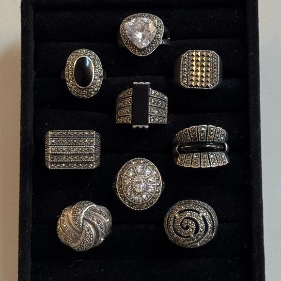 Lot of Vintage Sterling Silver Rings - Picture 2 of 16